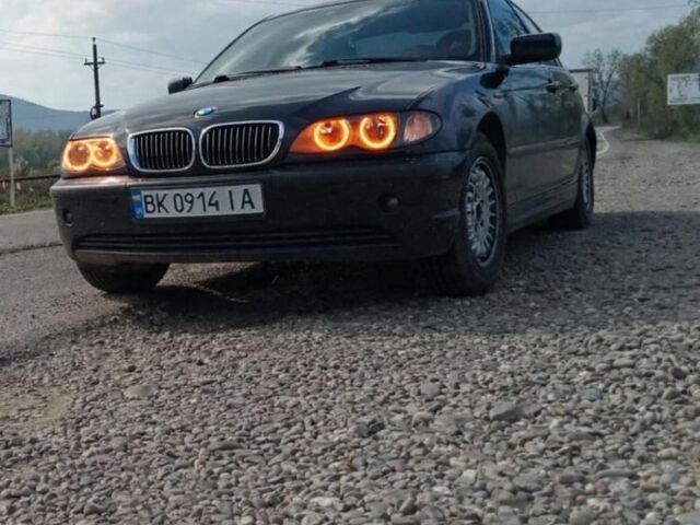 Черный БМВ 3 Серия, объемом двигателя 2 л и пробегом 332 тыс. км за 4000 $, фото 1 на Automoto.ua