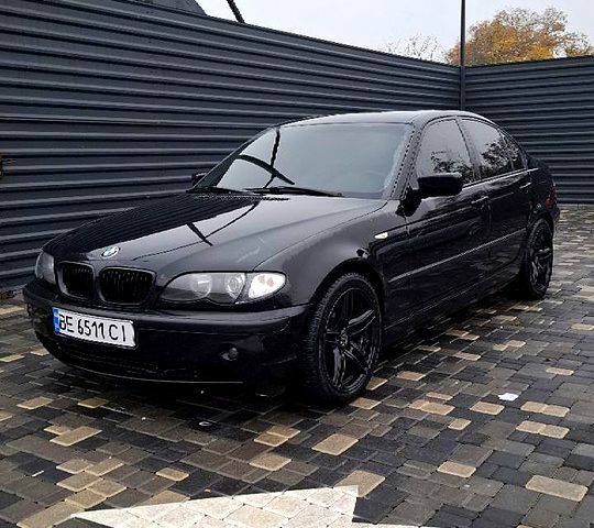 Черный БМВ 3 Серия, объемом двигателя 1.8 л и пробегом 238 тыс. км за 5600 $, фото 1 на Automoto.ua