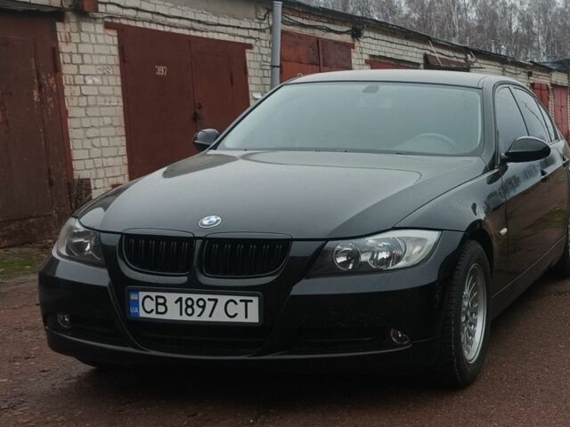 Черный БМВ 3 Серия, объемом двигателя 2 л и пробегом 330 тыс. км за 8000 $, фото 1 на Automoto.ua