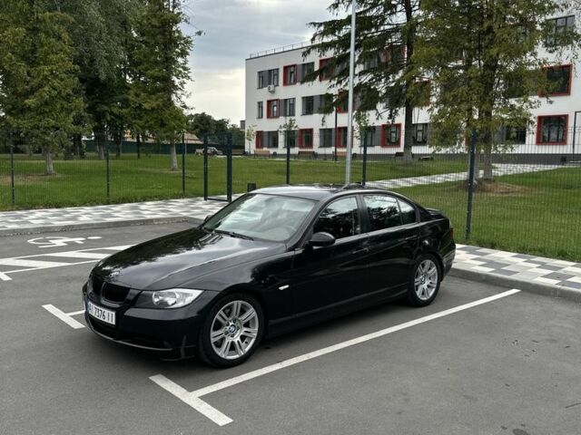 Черный БМВ 3 Серия, объемом двигателя 2 л и пробегом 280 тыс. км за 7200 $, фото 1 на Automoto.ua