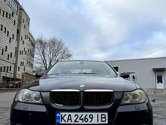 Черный БМВ 3 Серия, объемом двигателя 2 л и пробегом 284 тыс. км за 6800 $, фото 1 на Automoto.ua