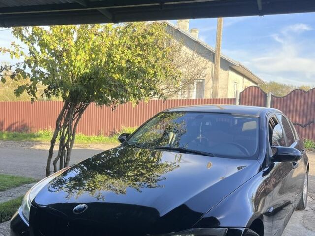 Черный БМВ 3 Серия, объемом двигателя 2 л и пробегом 333 тыс. км за 6999 $, фото 1 на Automoto.ua