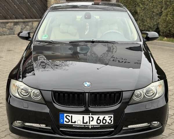 Черный БМВ 3 Серия, объемом двигателя 2 л и пробегом 290 тыс. км за 7300 $, фото 1 на Automoto.ua