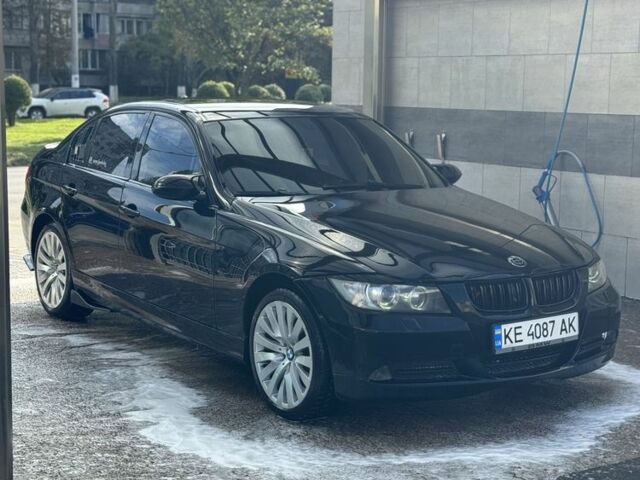 Черный БМВ 3 Серия, объемом двигателя 2 л и пробегом 325 тыс. км за 7000 $, фото 1 на Automoto.ua
