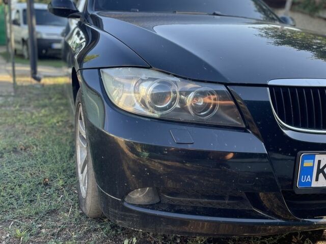 Черный БМВ 3 Серия, объемом двигателя 2 л и пробегом 220 тыс. км за 6200 $, фото 1 на Automoto.ua