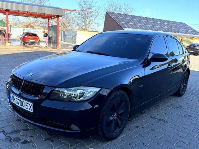 Чорний БМВ 3 Серія, об'ємом двигуна 2.5 л та пробігом 258 тис. км за 7350 $, фото 1 на Automoto.ua