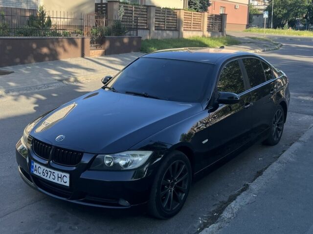 Чорний БМВ 3 Серія, об'ємом двигуна 2 л та пробігом 300 тис. км за 3400 $, фото 1 на Automoto.ua