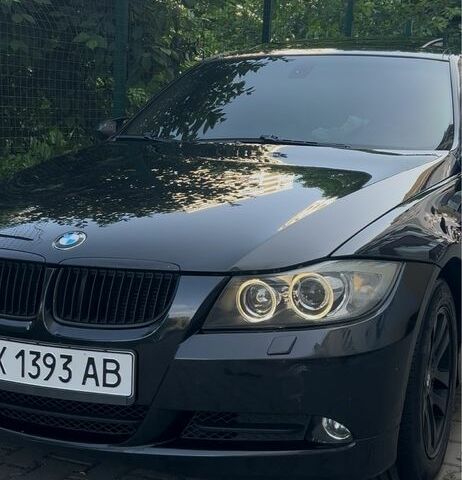 Черный БМВ 3 Серия, объемом двигателя 2 л и пробегом 311 тыс. км за 8400 $, фото 1 на Automoto.ua