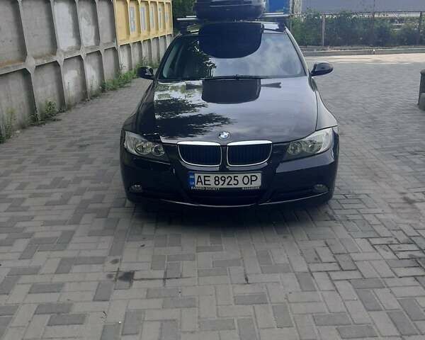 Черный БМВ 3 Серия, объемом двигателя 2 л и пробегом 265 тыс. км за 8900 $, фото 1 на Automoto.ua