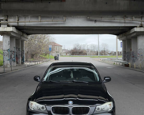 Чорний БМВ 3 Серія, об'ємом двигуна 3 л та пробігом 211 тис. км за 7600 $, фото 1 на Automoto.ua