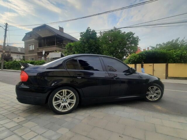 БМВ 3 Серия 2009 в Черновцах на Automoto.ua Черный БМВ 3 Серия, объемом двигателя 2 л и пробегом 250 тыс. км за 7900 $, фото 1 на Automoto.ua