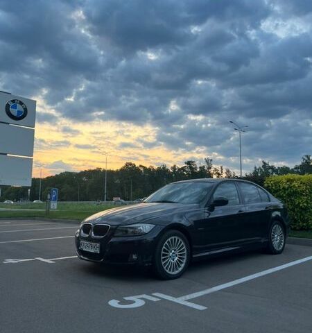 Чорний БМВ 3 Серія, об'ємом двигуна 2 л та пробігом 319 тис. км за 9500 $, фото 1 на Automoto.ua