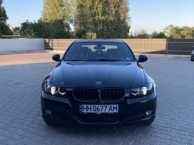 Черный БМВ 3 Серия, объемом двигателя 3 л и пробегом 34 тыс. км за 11000 $, фото 1 на Automoto.ua