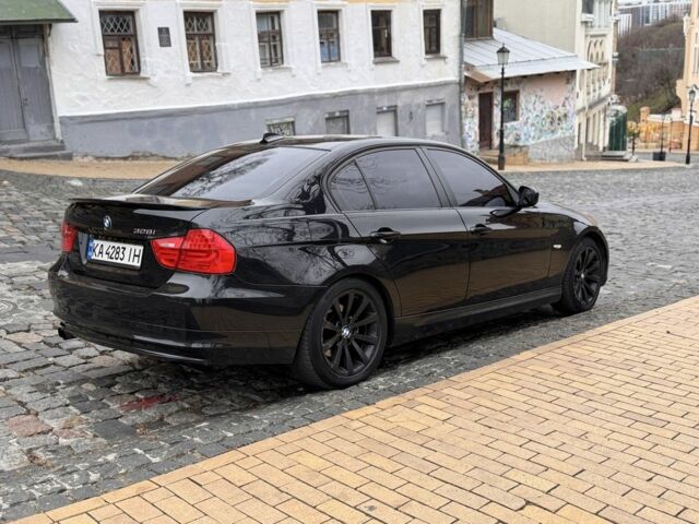 Чорний БМВ 3 Серія, об'ємом двигуна 3 л та пробігом 210 тис. км за 11500 $, фото 1 на Automoto.ua