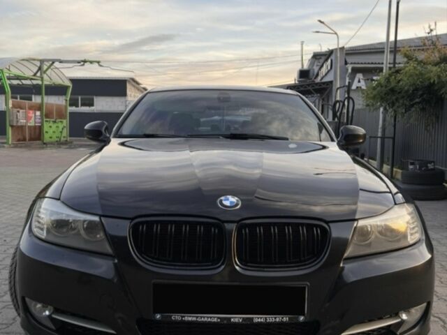 Чорний БМВ 3 Серія, об'ємом двигуна 3 л та пробігом 225 тис. км за 13600 $, фото 1 на Automoto.ua