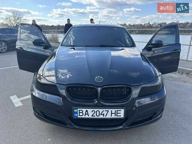 Черный БМВ 3 Серия, объемом двигателя 3 л и пробегом 202 тыс. км за 10000 $, фото 1 на Automoto.ua