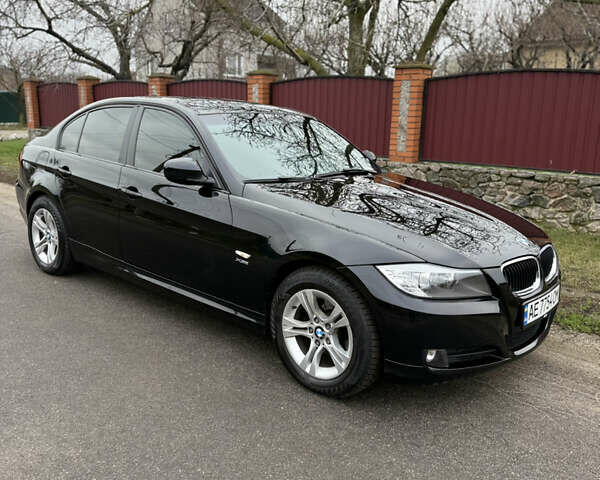 Чорний БМВ 3 Серія, об'ємом двигуна 3 л та пробігом 181 тис. км за 10500 $, фото 1 на Automoto.ua