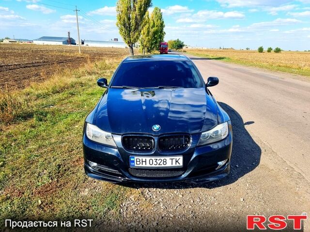 Черный БМВ 3 Серия, объемом двигателя 3 л и пробегом 218 тыс. км за 12500 $, фото 1 на Automoto.ua