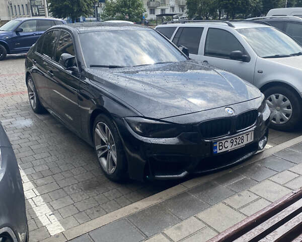 Черный БМВ 3 Серия, объемом двигателя 2 л и пробегом 106 тыс. км за 15700 $, фото 1 на Automoto.ua