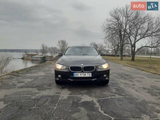 Чорний БМВ 3 Серія, об'ємом двигуна 2 л та пробігом 263 тис. км за 14000 $, фото 1 на Automoto.ua