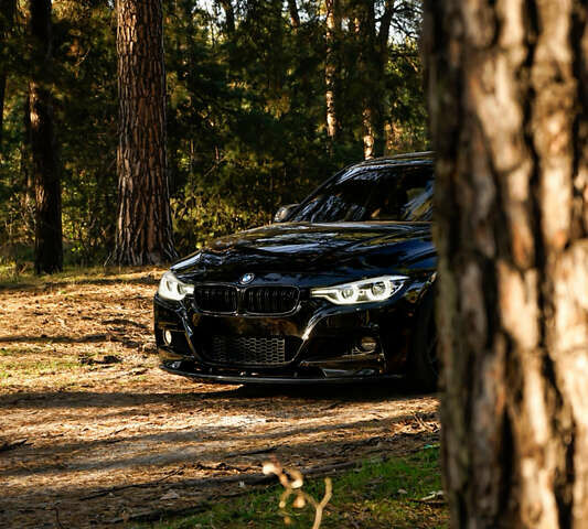 Черный БМВ 3 Серия, объемом двигателя 2.98 л и пробегом 295 тыс. км за 14000 $, фото 1 на Automoto.ua