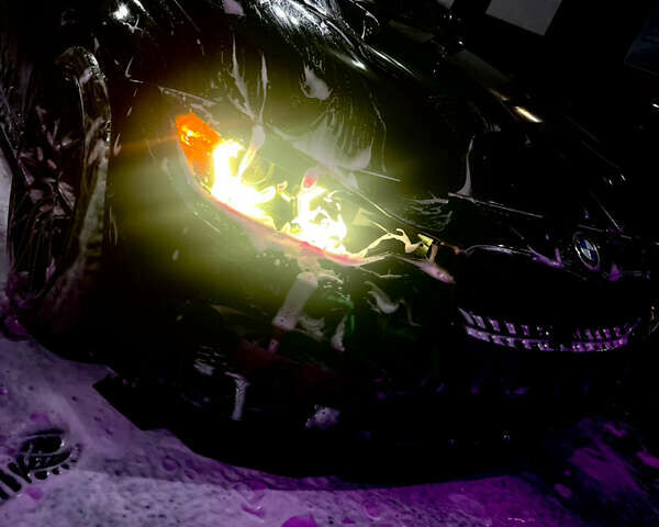 Черный БМВ 3 Серия, объемом двигателя 2 л и пробегом 224 тыс. км за 13000 $, фото 1 на Automoto.ua