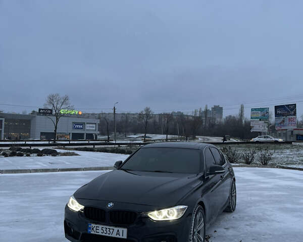 Чорний БМВ 3 Серія, об'ємом двигуна 2 л та пробігом 124 тис. км за 19200 $, фото 1 на Automoto.ua
