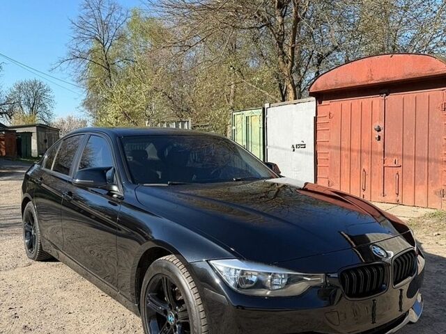 Чорний БМВ 3 Серія, об'ємом двигуна 2 л та пробігом 170 тис. км за 13000 $, фото 1 на Automoto.ua