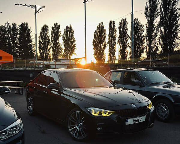 Черный БМВ 3 Серия, объемом двигателя 2 л и пробегом 132 тыс. км за 18500 $, фото 1 на Automoto.ua