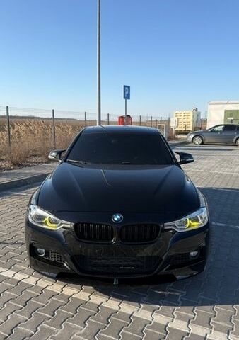 Чорний БМВ 3 Серія, об'ємом двигуна 2 л та пробігом 129 тис. км за 22500 $, фото 1 на Automoto.ua
