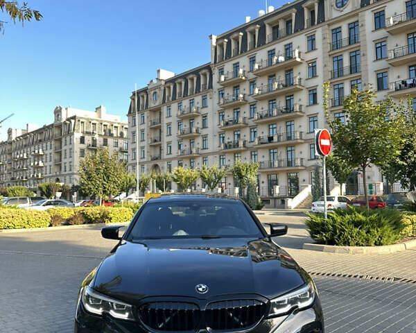 Черный БМВ 3 Серия, объемом двигателя 2 л и пробегом 81 тыс. км за 30500 $, фото 1 на Automoto.ua