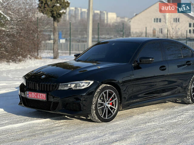 Чорний БМВ 3 Серія, об'ємом двигуна 2 л та пробігом 7 тис. км за 34900 $, фото 1 на Automoto.ua