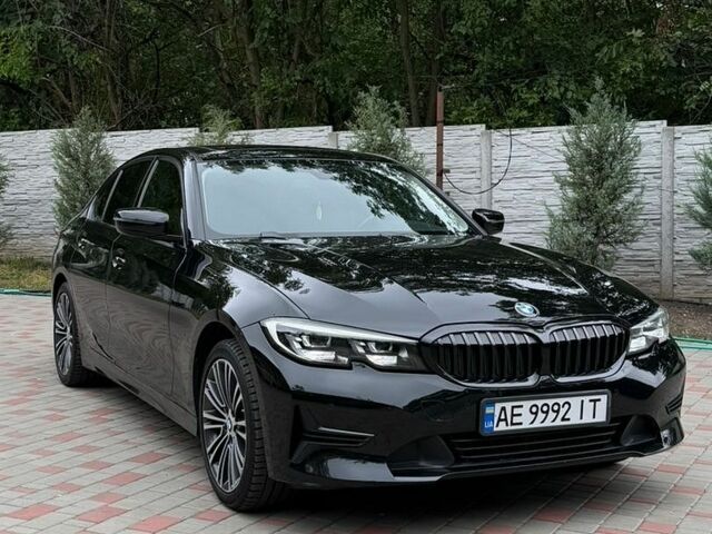 Черный БМВ 3 Серия, объемом двигателя 2 л и пробегом 85 тыс. км за 27500 $, фото 1 на Automoto.ua