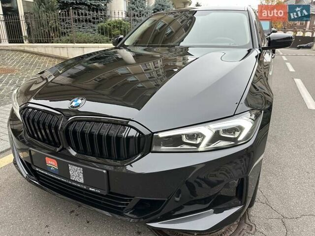 Черный БМВ 3 Серия, объемом двигателя 2 л и пробегом 7 тыс. км за 52500 $, фото 1 на Automoto.ua