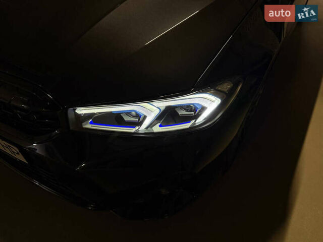 Черный БМВ 3 Серия, объемом двигателя 3 л и пробегом 9 тыс. км за 65000 $, фото 1 на Automoto.ua