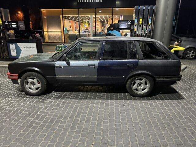 Черный БМВ 3 Серия, объемом двигателя 1.8 л и пробегом 100 тыс. км за 6000 $, фото 1 на Automoto.ua