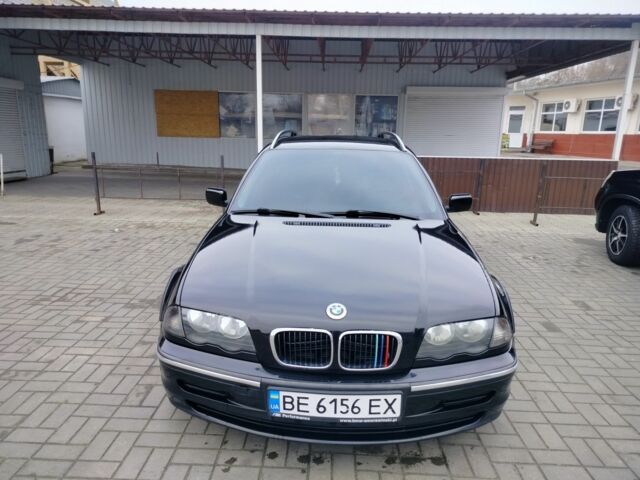 Черный БМВ 3 Серия, объемом двигателя 1.9 л и пробегом 300 тыс. км за 4500 $, фото 1 на Automoto.ua