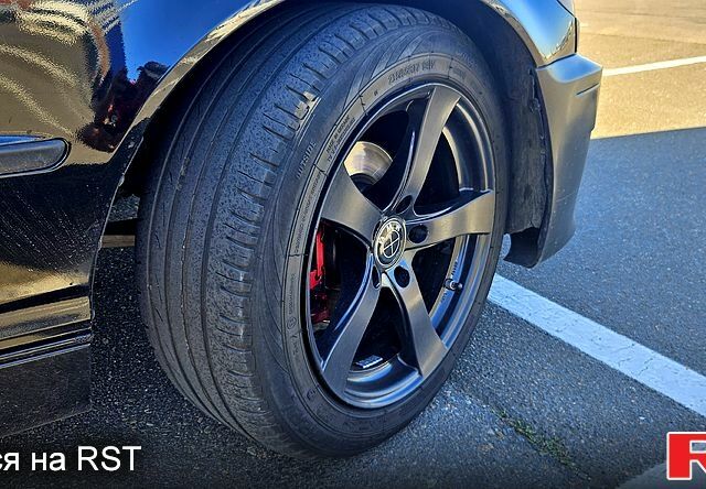 Черный БМВ 3 Серия, объемом двигателя 2 л и пробегом 304 тыс. км за 4900 $, фото 1 на Automoto.ua