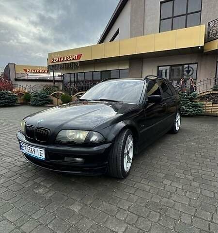 Черный БМВ 3 Серия, объемом двигателя 2 л и пробегом 380 тыс. км за 4000 $, фото 1 на Automoto.ua