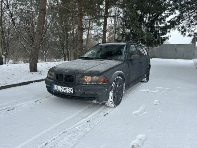 Черный БМВ 3 Серия, объемом двигателя 2 л и пробегом 250 тыс. км за 1750 $, фото 1 на Automoto.ua