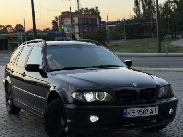 Черный БМВ 3 Серия, объемом двигателя 2 л и пробегом 340 тыс. км за 4000 $, фото 1 на Automoto.ua