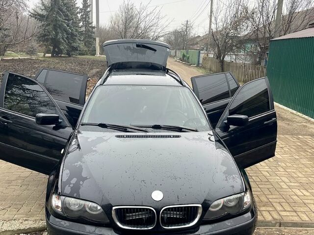 Черный БМВ 3 Серия, объемом двигателя 2 л и пробегом 290 тыс. км за 4800 $, фото 1 на Automoto.ua