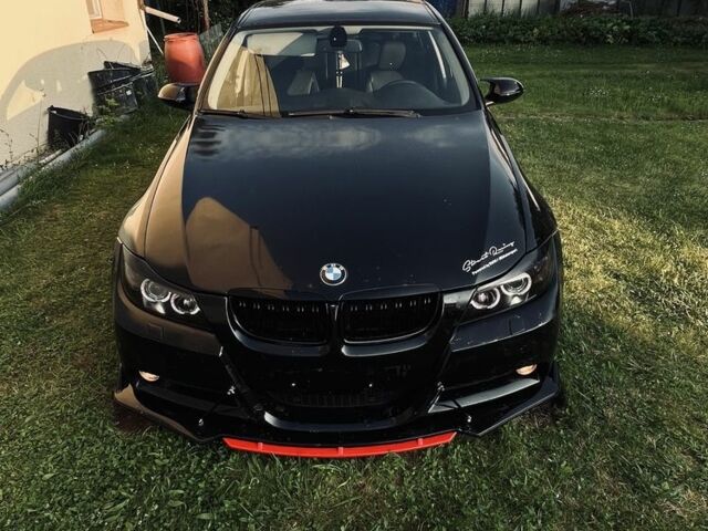 Черный БМВ 3 Серия, объемом двигателя 2 л и пробегом 390 тыс. км за 7800 $, фото 1 на Automoto.ua