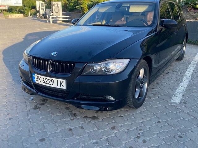 Чорний БМВ 3 Серія, об'ємом двигуна 2 л та пробігом 323 тис. км за 6300 $, фото 1 на Automoto.ua