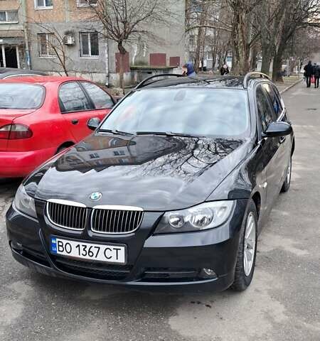 Черный БМВ 3 Серия, объемом двигателя 0 л и пробегом 320 тыс. км за 7200 $, фото 1 на Automoto.ua