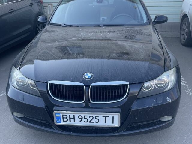 Черный БМВ 3 Серия, объемом двигателя 2 л и пробегом 280 тыс. км за 5600 $, фото 1 на Automoto.ua