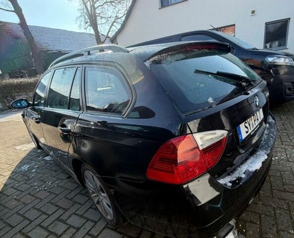 Черный БМВ 3 Серия, объемом двигателя 1.8 л и пробегом 233 тыс. км за 5260 $, фото 1 на Automoto.ua