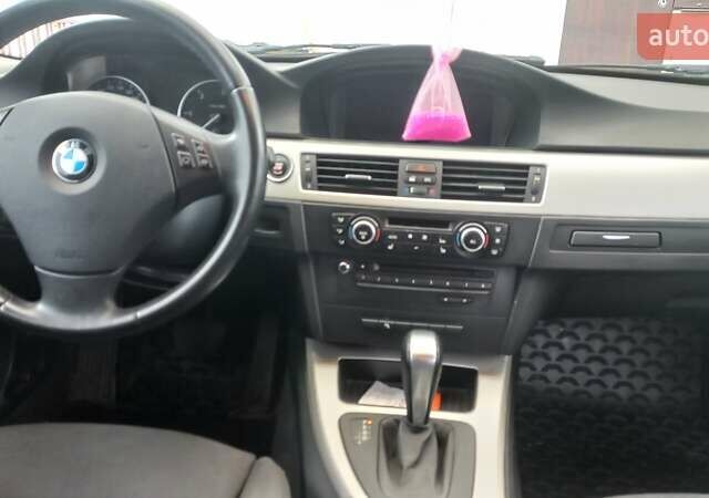 Чорний БМВ 3 Серія, об'ємом двигуна 2 л та пробігом 285 тис. км за 12000 $, фото 1 на Automoto.ua