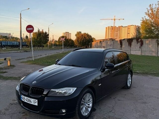 Чорний БМВ 3 Серія, об'ємом двигуна 2 л та пробігом 252 тис. км за 6599 $, фото 1 на Automoto.ua