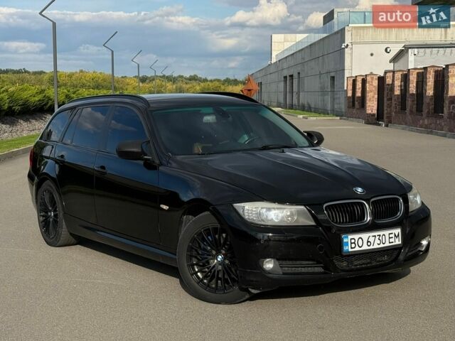 Черный БМВ 3 Серия, объемом двигателя 2 л и пробегом 300 тыс. км за 7900 $, фото 1 на Automoto.ua